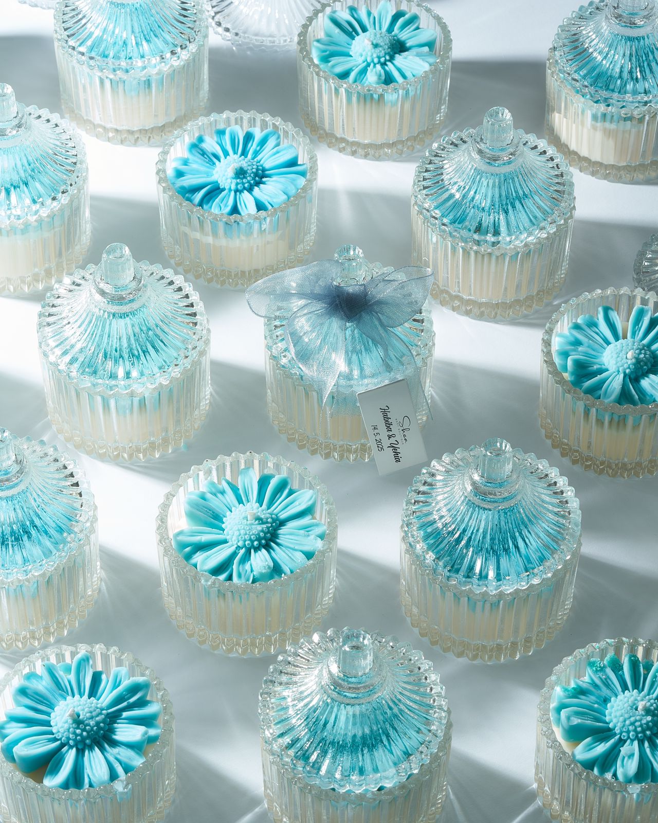 Light of love wedding favors